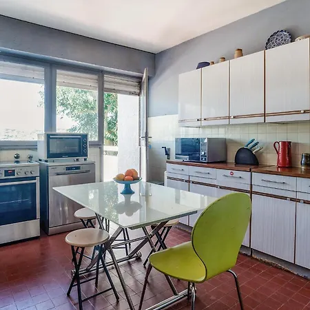 Cozy In ואלאוריס