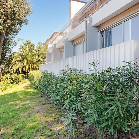 Gorgeous In * Vallauris